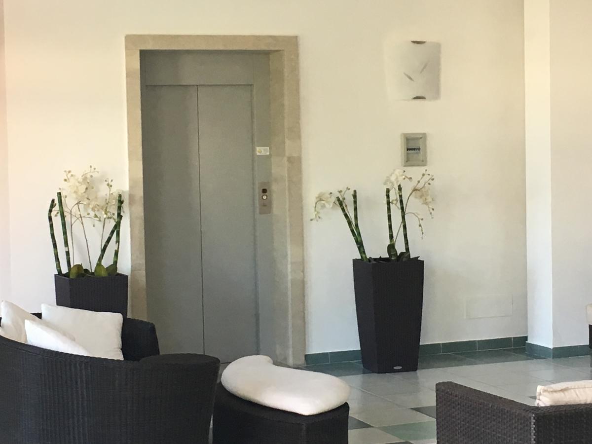 Hotel Bulla Regia Fontane Bianche Dış mekan fotoğraf
